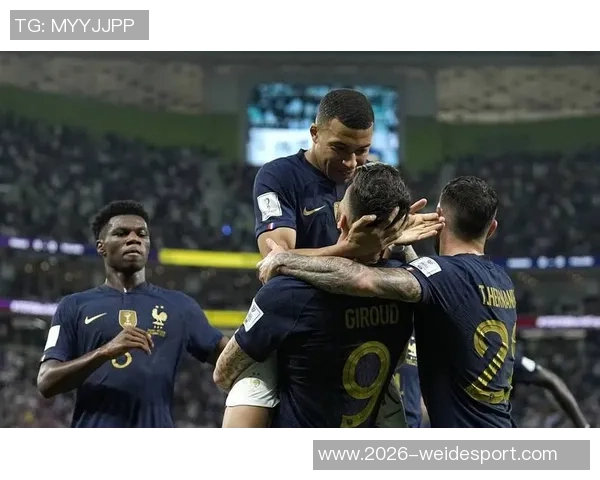 法国国家队新名单公布姆巴佩领衔新星埃基蒂克科曼恩昆库入选 法国国家队新名单公布姆巴佩领衔新星埃基蒂克科曼恩昆库入选