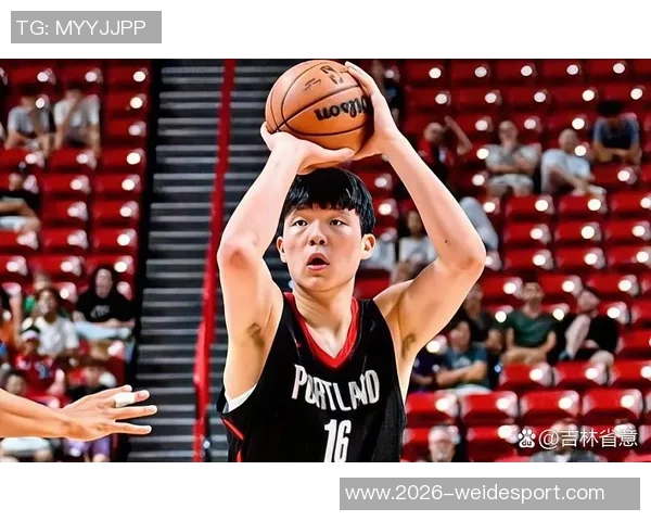 奎因表现低迷16投仅4中仅得8分4篮板1助攻被罚离场引发热议