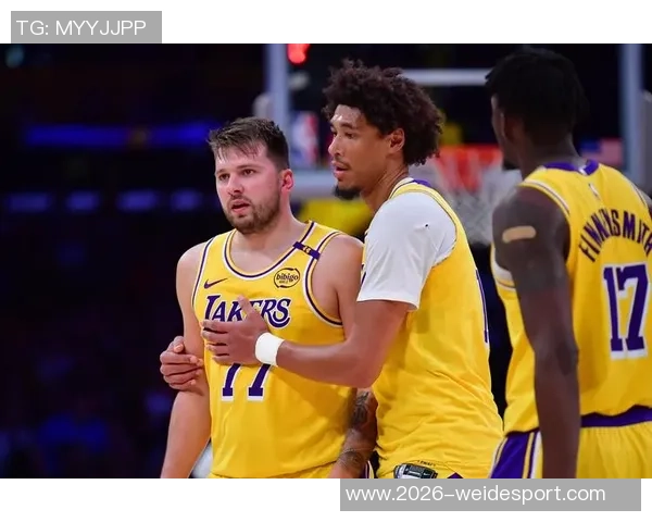 湖人防守失利马刺转换进攻狂轰35分创赛季新高 湖人防守失利马刺转换进攻狂轰35分创赛季新高